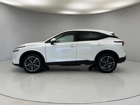 OE72XVW Nissan Qashqai 1.3 DiG-T MH 158 Tekna 5dr Thumbnail #6