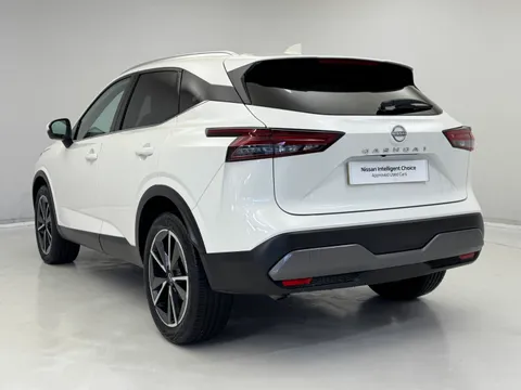 OE72XVW Nissan Qashqai 1.3 DiG-T MH 158 Tekna 5dr Thumbnail #9