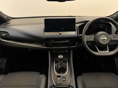 OE72XVW Nissan Qashqai 1.3 DiG-T MH 158 Tekna 5dr Thumbnail #14