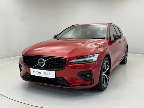 DU75WDF Volvo V60 2.0 B4P Ultra Dark 5dr Auto Thumbnail #3