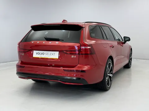 DU75WDF Volvo V60 2.0 B4P Ultra Dark 5dr Auto Thumbnail #6