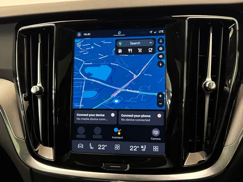 DU75WDF Volvo V60 2.0 B4P Ultra Dark 5dr Auto Thumbnail #25