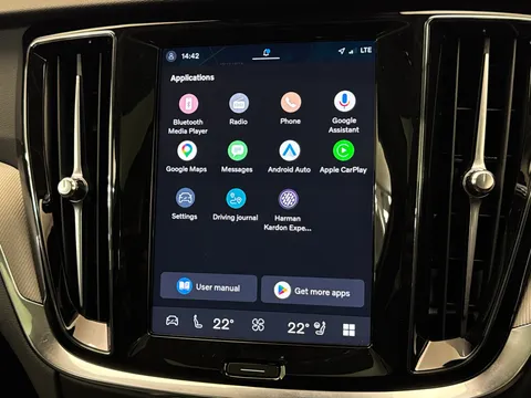 DU75WDF Volvo V60 2.0 B4P Ultra Dark 5dr Auto Thumbnail #27