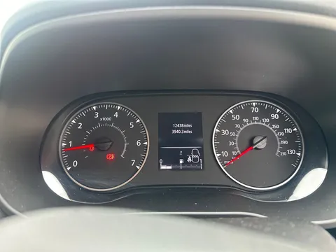 DX24XML Dacia Duster 1.3 TCe 130 Journey 5dr Thumbnail #12