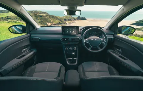  Dacia Jogger Hev Expression hybrid 155 MY26 Thumbnail #8