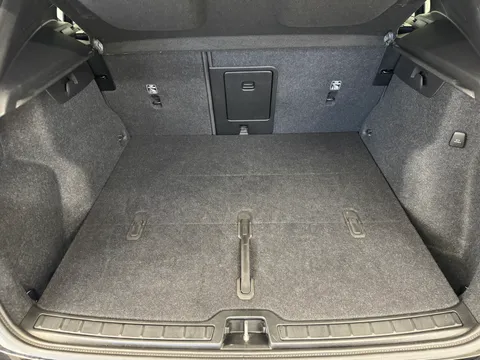 RE25OVX Volvo XC40 2.0 B3P Plus Dark 5dr Auto Thumbnail #29
