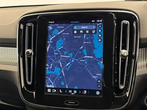 RE25OVX Volvo XC40 2.0 B3P Plus Dark 5dr Auto Thumbnail #24