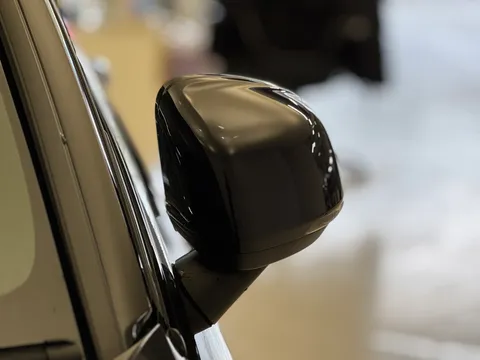 RE25OVX Volvo XC40 2.0 B3P Plus Dark 5dr Auto Thumbnail #32