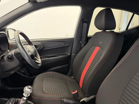 DU73BHJ Hyundai i10 1.0 T-GDi N Line 5dr Thumbnail #13