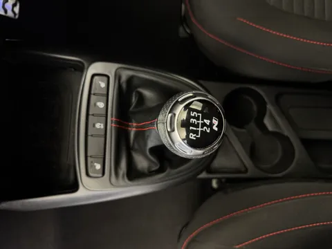 DU73BHJ Hyundai i10 1.0 T-GDi N Line 5dr Thumbnail #15