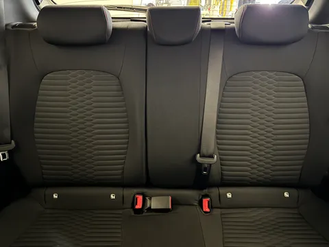 DU73BHJ Hyundai i10 1.0 T-GDi N Line 5dr Thumbnail #16