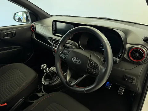 DU73BHJ Hyundai i10 1.0 T-GDi N Line 5dr Thumbnail #19