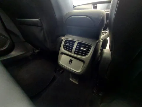 LV68YJC Vauxhall Grandland X 1.2 Turbo Sport Nav 5dr Auto [8 Speed] Thumbnail #15