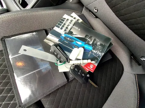 LV68YJC Vauxhall Grandland X 1.2 Turbo Sport Nav 5dr Auto [8 Speed] Thumbnail #21