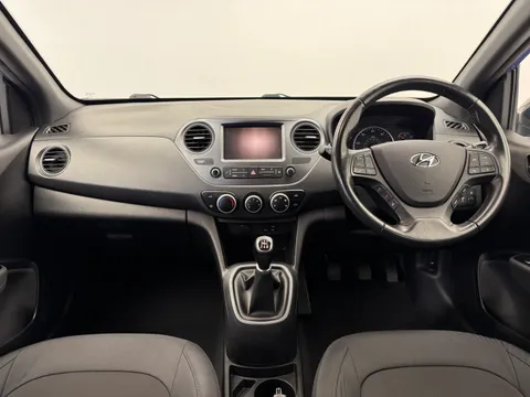 2 of 36 for Hyundai i10 1.0 Go SE 5dr