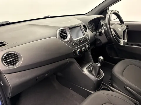 12 of 36 for Hyundai i10 1.0 Go SE 5dr