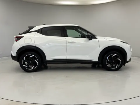 DS23XFT Nissan Juke 1.0 DiG-T 114 N-Connecta 5dr Thumbnail #11
