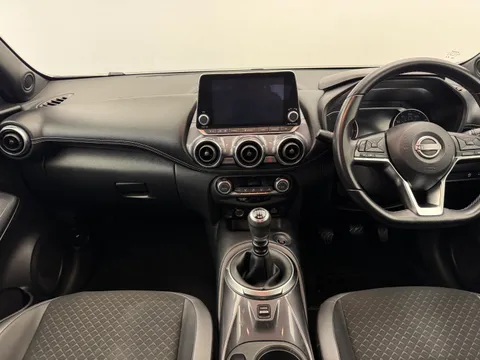 DS23XFT Nissan Juke 1.0 DiG-T 114 N-Connecta 5dr Thumbnail #4