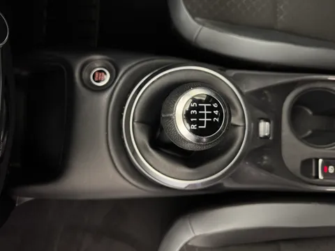 DS23XFT Nissan Juke 1.0 DiG-T 114 N-Connecta 5dr Thumbnail #18