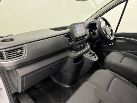 DL75WPM Renault Trafic LL30 Blue dCi 150 Extra [Safety] Van EAG9 Thumbnail #11