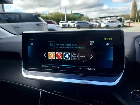 MJ21PXL Peugeot 208 100kW Allure Premium 50kWh 5dr Auto Thumbnail #23