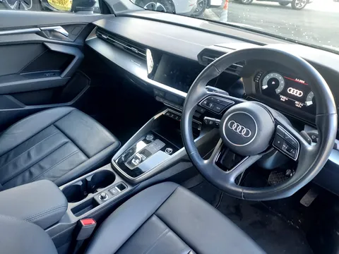 MM22VNB Audi A3 30 TFSI Sport 5dr S Tronic Thumbnail #2