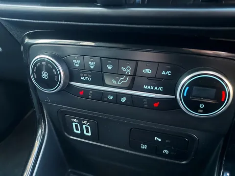 EF19CXB Ford Ecosport 1.5 EcoBlue 125 ST-Line 5dr Thumbnail #17