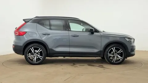CF70LTV Volvo XC40 1.5 T3 [163] R DESIGN 5dr Geartronic Thumbnail #2