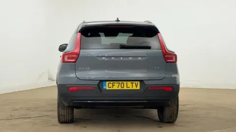 CF70LTV Volvo XC40 1.5 T3 [163] R DESIGN 5dr Geartronic Thumbnail #4