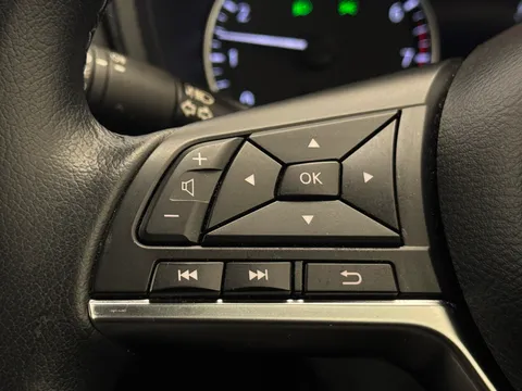 DN23WPX Nissan Juke 1.0 DiG-T 114 N-Connecta 5dr Thumbnail #23