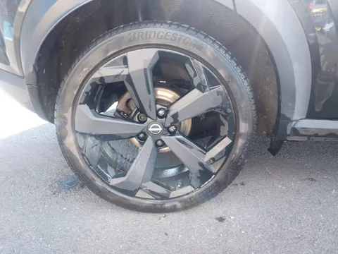 DF22WHJ Nissan Juke 1.6 Hybrid Premiere Edition 5dr Auto Thumbnail #10