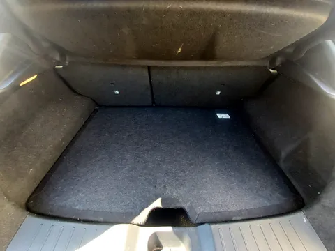 DF22WHJ Nissan Juke 1.6 Hybrid Premiere Edition 5dr Auto Thumbnail #20