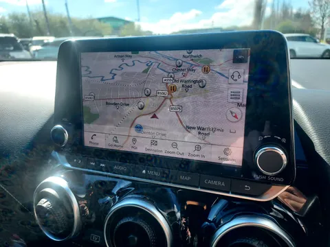 DF22WHJ Nissan Juke 1.6 Hybrid Premiere Edition 5dr Auto Thumbnail #21