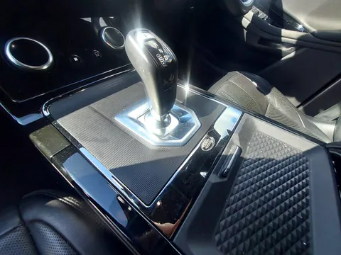 SL70EVF Land Rover Range Rover Evoque 2.0 D180 R-Dynamic S 5dr Auto Thumbnail #26