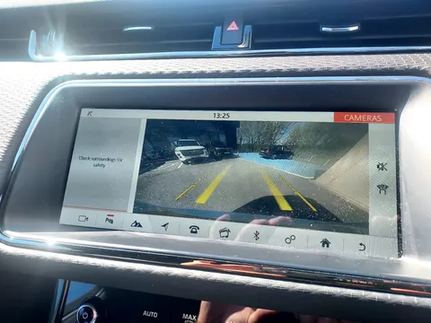 SL70EVF Land Rover Range Rover Evoque 2.0 D180 R-Dynamic S 5dr Auto Thumbnail #24