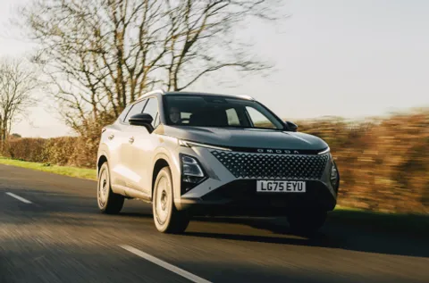  Omoda 5 SHS-H 1.5T SHS-H Knight 5dr 1DHT-2026 Thumbnail #1