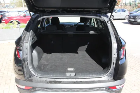 DS72BJJ Hyundai Tucson 1.6 TGDi Hybrid 230 Premium 5dr 2WD Auto Thumbnail #13