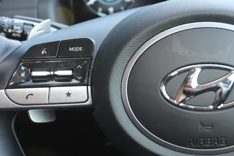 DS72BJJ Hyundai Tucson 1.6 TGDi Hybrid 230 Premium 5dr 2WD Auto Thumbnail #20