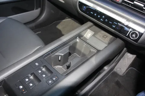 31 of 57 for Hyundai Ioniq 6 168kW Ultimate 77kWh 4dr Auto ZERO DEPOSIT FINANCE AVAILABLE