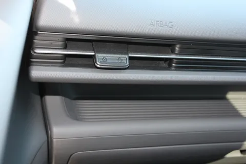 EA24SRV Hyundai Kona 160kW Ultimate 65kWh 5dr Auto Thumbnail #10