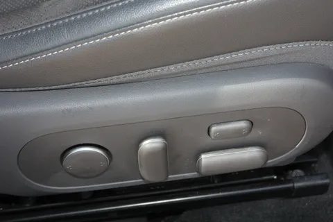 EA24SRV Hyundai Kona 160kW Ultimate 65kWh 5dr Auto Thumbnail #20