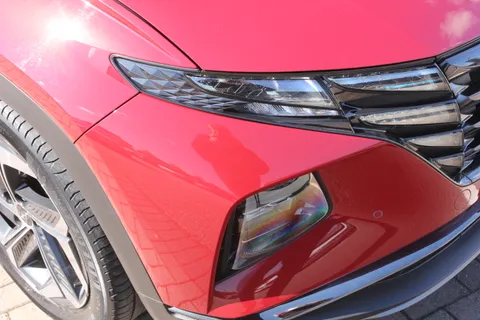 MA72VPP Hyundai Tucson 1.6 TGDi Hybrid 230 Premium 5dr 2WD Auto Thumbnail #4