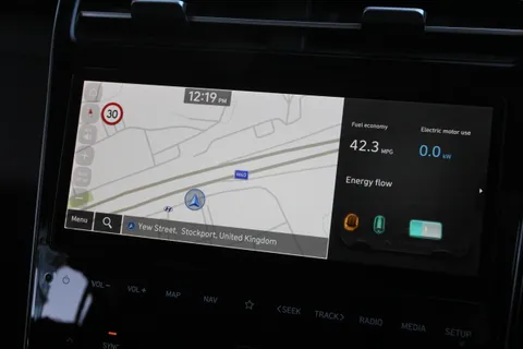 MA72VPP Hyundai Tucson 1.6 TGDi Hybrid 230 Premium 5dr 2WD Auto Thumbnail #26