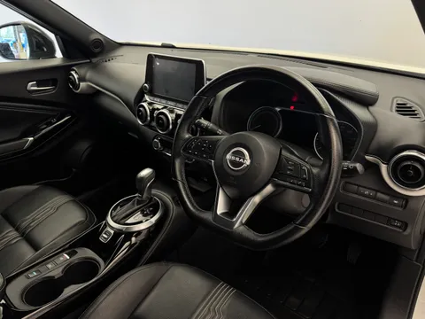 DU72BJX Nissan Juke 1.6 Hybrid Premiere Edition 5dr Auto Thumbnail #21