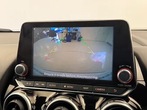 DU72BJX Nissan Juke 1.6 Hybrid Premiere Edition 5dr Auto Thumbnail #26