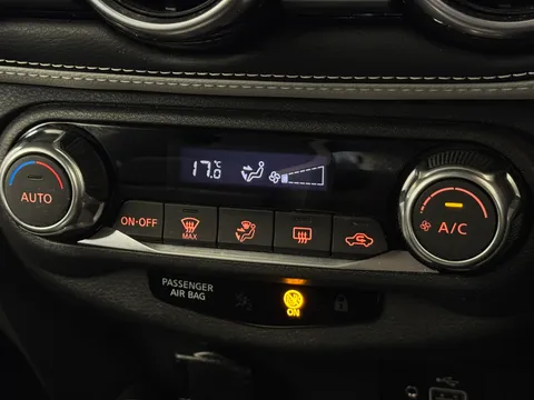 DU72BJX Nissan Juke 1.6 Hybrid Premiere Edition 5dr Auto Thumbnail #27