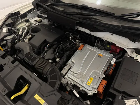 DU72BJX Nissan Juke 1.6 Hybrid Premiere Edition 5dr Auto Thumbnail #29