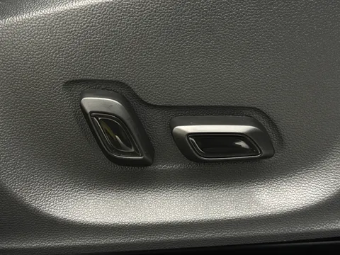 DL23BFF Mg Motor Uk Zs 1.0T GDi Exclusive 5dr DCT Thumbnail #20