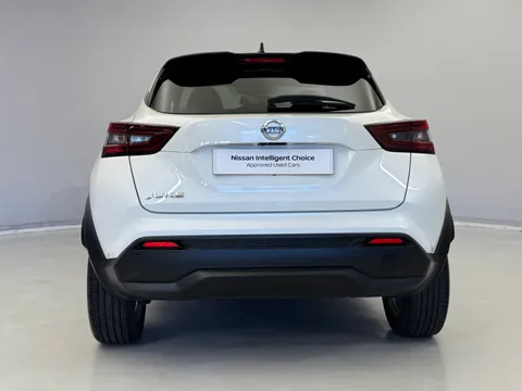 DN71RTZ Nissan Juke 1.0 DiG-T 114 N-Connecta 5dr Thumbnail #10