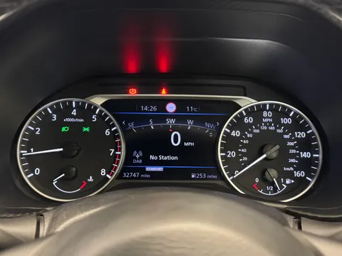 DN71RTZ Nissan Juke 1.0 DiG-T 114 N-Connecta 5dr Thumbnail #29